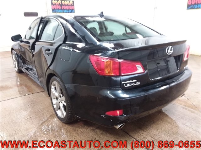 Used 2009 Lexus IS 350 w/ Premium Pkg RWD image 3