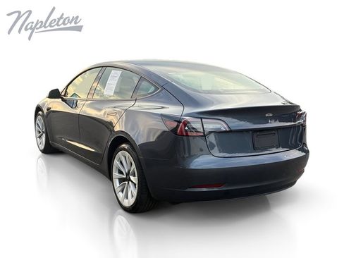 Used 2023 Tesla Model 3 Standard Range RWD image 3