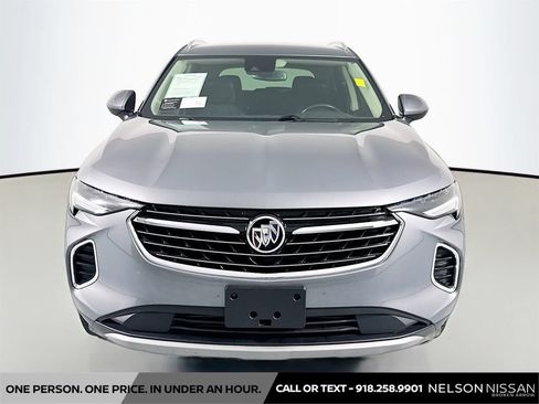 Used 2021 Buick Envision Essence FWD image 2