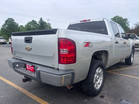Used 2011 Chevrolet Silverado 1500 LT w/ All-Star Edition AWD/4WD image 6