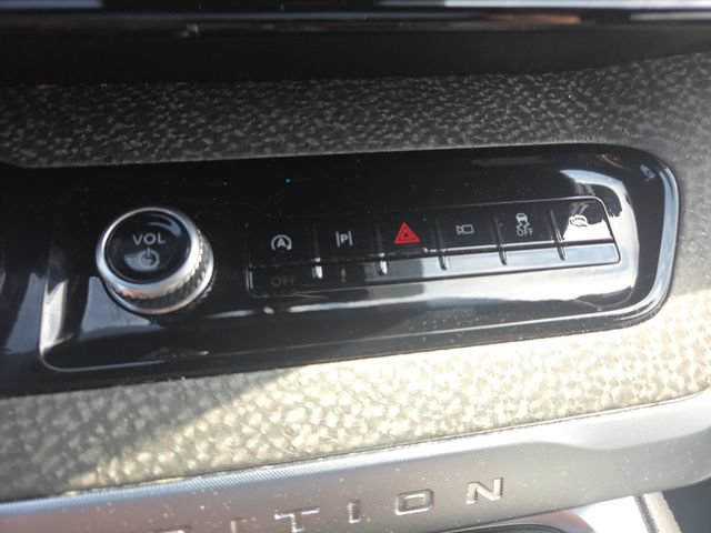 Used 2025 Ford Expedition Tremor AWD/4WD image 22