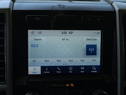 Used 2020 Ford F150 Lariat AWD/4WD image 29