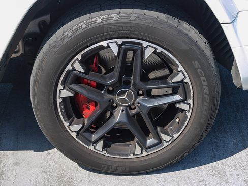 Used 2022 Mercedes-Benz G 63 AMG 4MATIC image 11