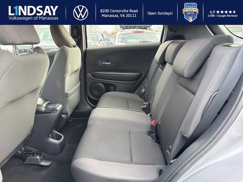 Used 2019 Honda HR-V Sport image 10