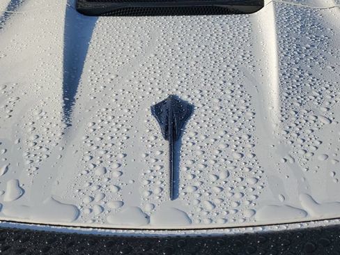 Used 2023 Chevrolet Corvette Stingray Convertible w/ Chrome Exterior Badge Package RWD image 7