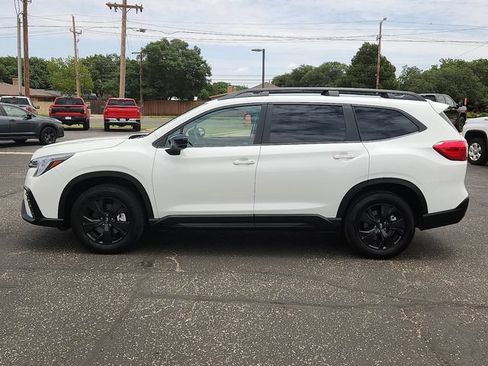 Certified 2026 Subaru Ascent Premium AWD/4WD image 2