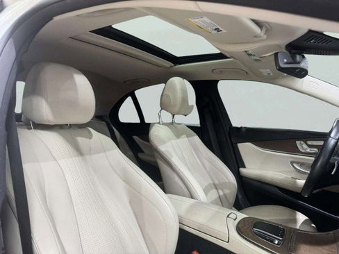 Used 2021 Mercedes-Benz E 350 Sedan image 44