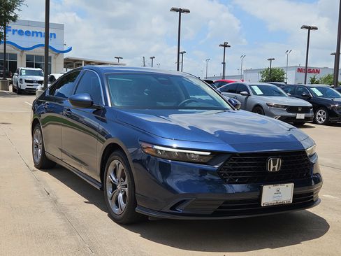 Certified 2024 Honda Accord EX image 3