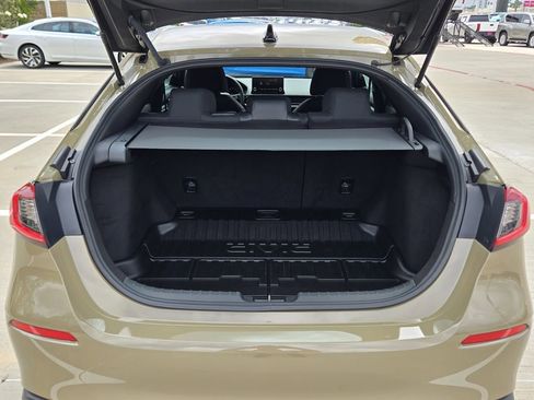 Used 2025 Honda Civic Sport image 13