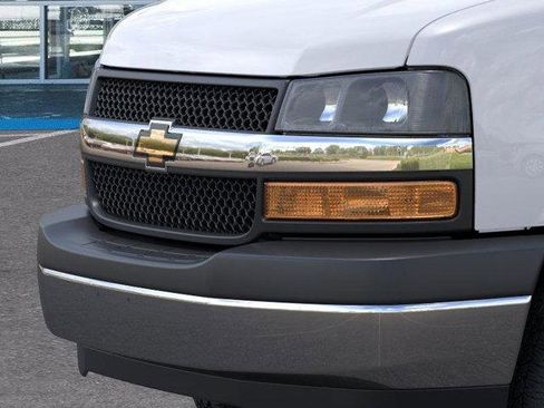 New 2025 Chevrolet Express 3500 w/ Power Convenience Package RWD image 13
