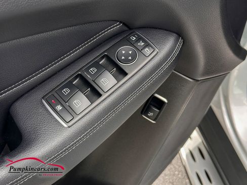 Used 2018 Mercedes-Benz GLE 350 4MATIC image 27