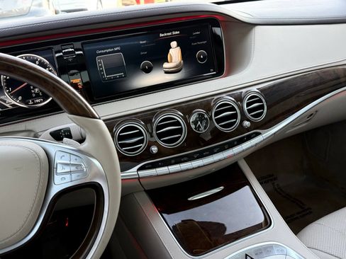 Used 2017 Mercedes-Benz S 550 4MATIC Sedan image 63