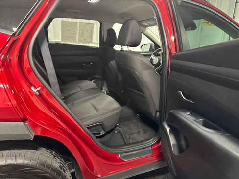 Used 2025 Hyundai Tucson SEL AWD/4WD image 12