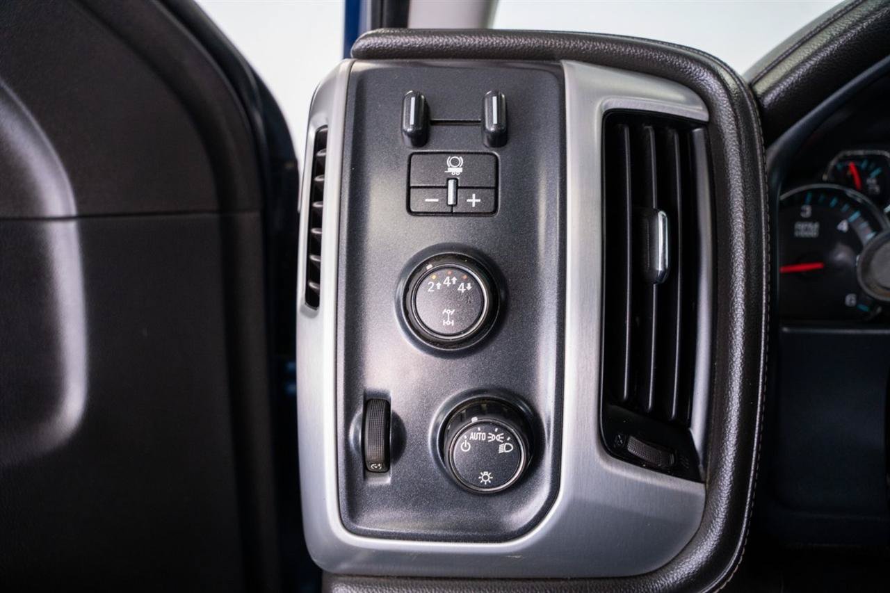 Used 2018 GMC Sierra 2500 SLE AWD/4WD image 17