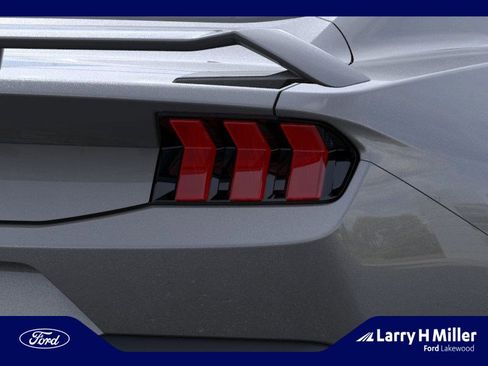 New 2025 Ford Mustang GT Premium w/ GT Performance Package image 21