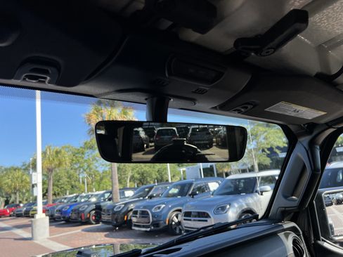 Used 2021 Jeep Wrangler Unlimited Sahara AWD/4WD image 27