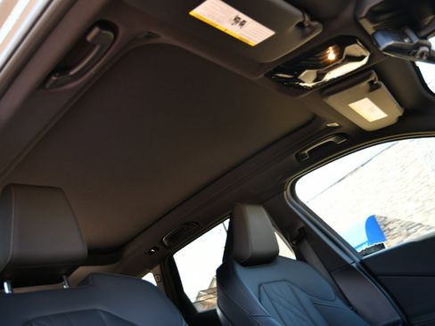 Used 2025 BMW X3 xDrive30i image 28