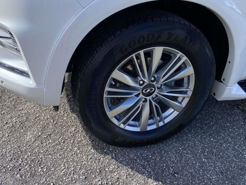 Used 2018 INFINITI QX80 2WD image 5