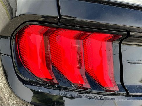 Used 2020 Ford Mustang EcoBoost w/ Equipment Group 101A image 27