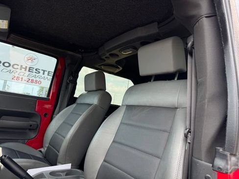 Used 2009 Jeep Wrangler X AWD/4WD image 6