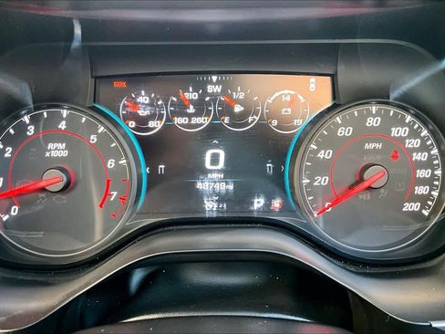 Used 2018 Chevrolet Camaro SS image 23