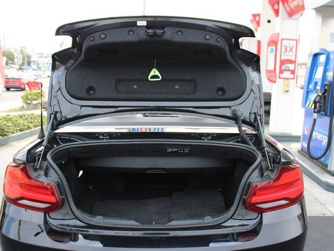 Used 2020 BMW 230i xDrive Convertible w/ Convenience Package image 45