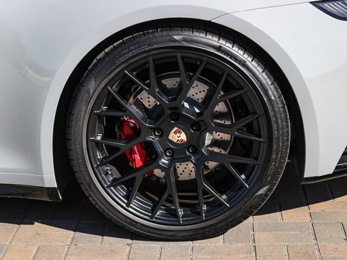 Used 2024 Porsche 911 Targa 4S image 10