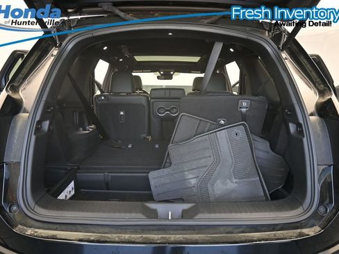 Used 2025 Honda Pilot Black Edition image 10