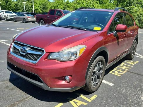 Used 2014 Subaru Crosstrek 2.0i Premium w/ Moonroof Package AWD/4WD image 6