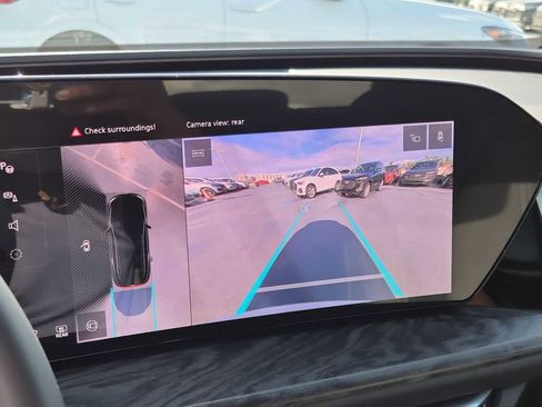 Certified 2025 Audi Q5 Premium Plus w/ Premium Plus image 24