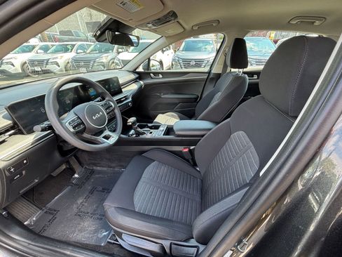 Used 2025 Kia K5 LXS FWD image 25