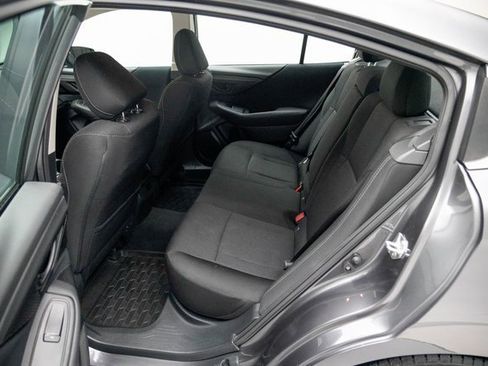 Used 2022 Subaru Legacy image 16