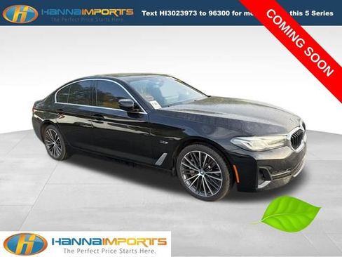 Used 2023 BMW 530e image 1