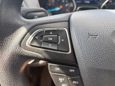 Used 2018 Ford Escape SE AWD/4WD image 15