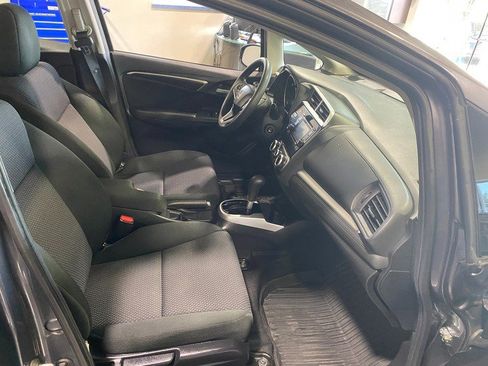 Used 2019 Honda Fit LX image 19