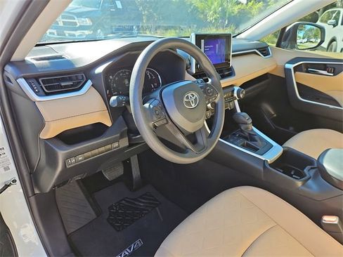 Used 2024 Toyota RAV4 XLE image 15
