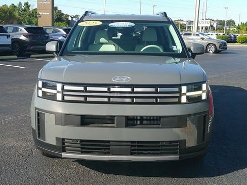 Used 2025 Hyundai Santa Fe SEL image 17