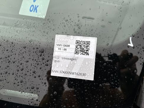 Used 2022 Volkswagen Tiguan SEL R-Line image 29