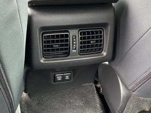 Used 2025 Toyota Camry SE FWD image 28