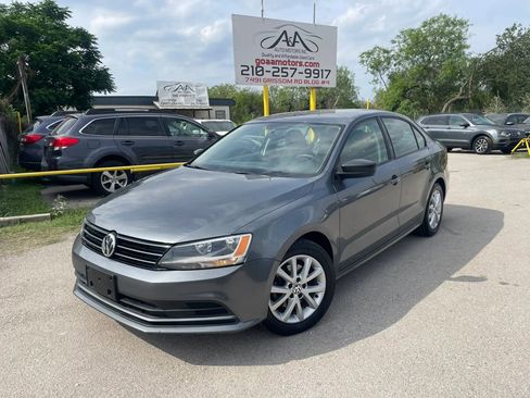 Used 2015 Volkswagen Jetta SE FWD image 1