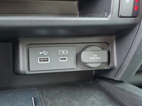 Used 2025 Honda Passport EX-L image 25