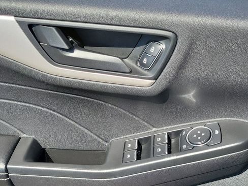 Used 2022 Ford Escape SE image 15