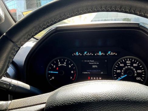 Used 2018 Ford F150 XLT w/ Equipment Group 302A Luxury image 8