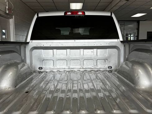 Used 2016 RAM 1500 Express w/ Popular Equipment Group AWD/4WD image 7