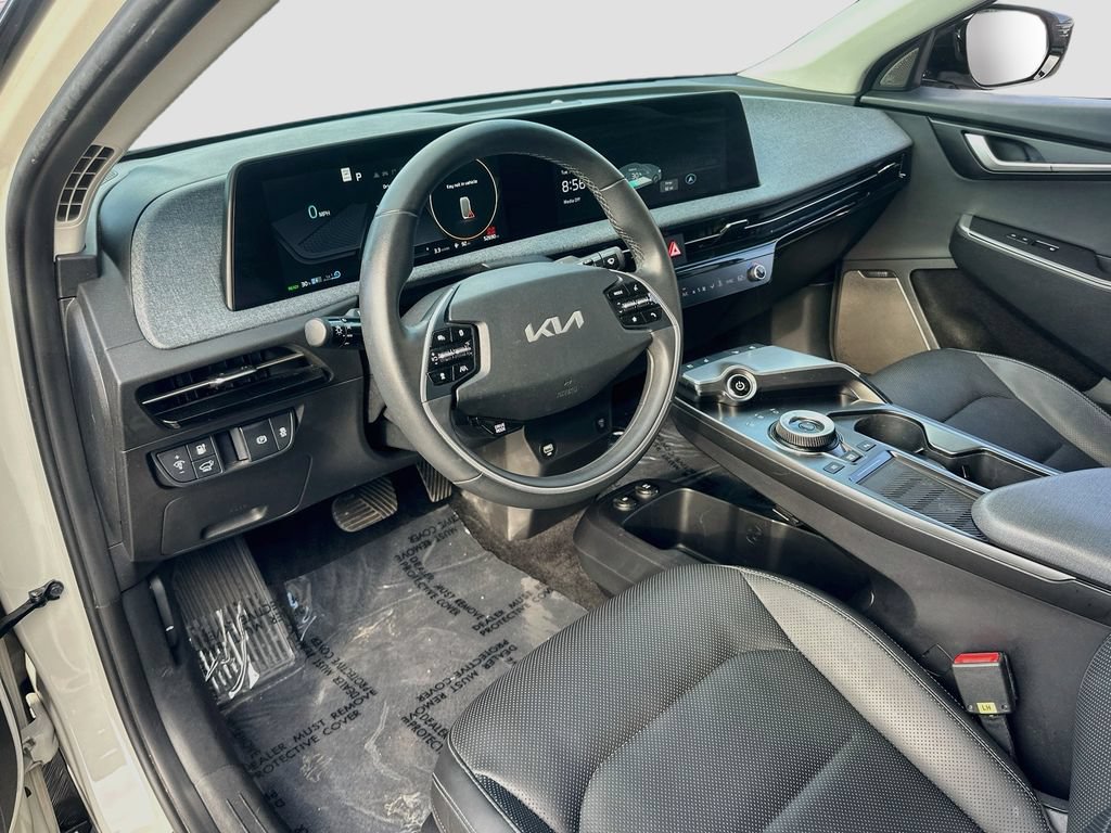 Certified 2023 Kia EV6 Wind RWD image 9