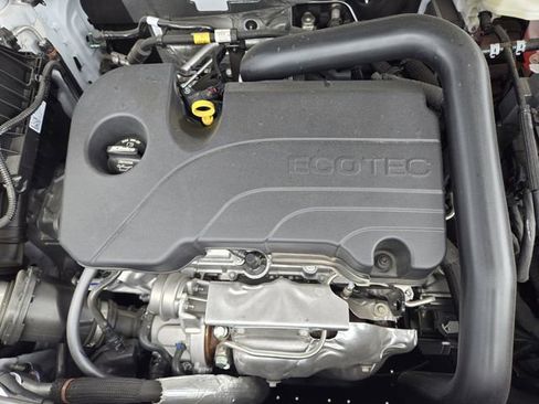 New 2025 Chevrolet Equinox RS w/ Convenience Package III image 23