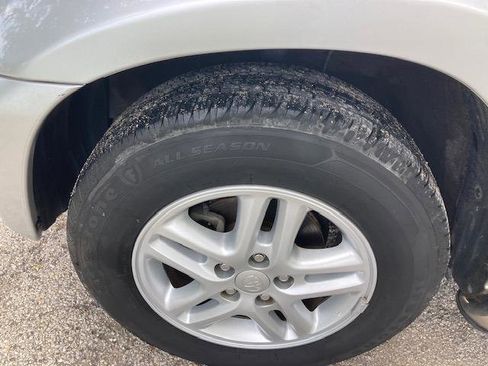 Used 2002 Toyota RAV4 2WD image 10