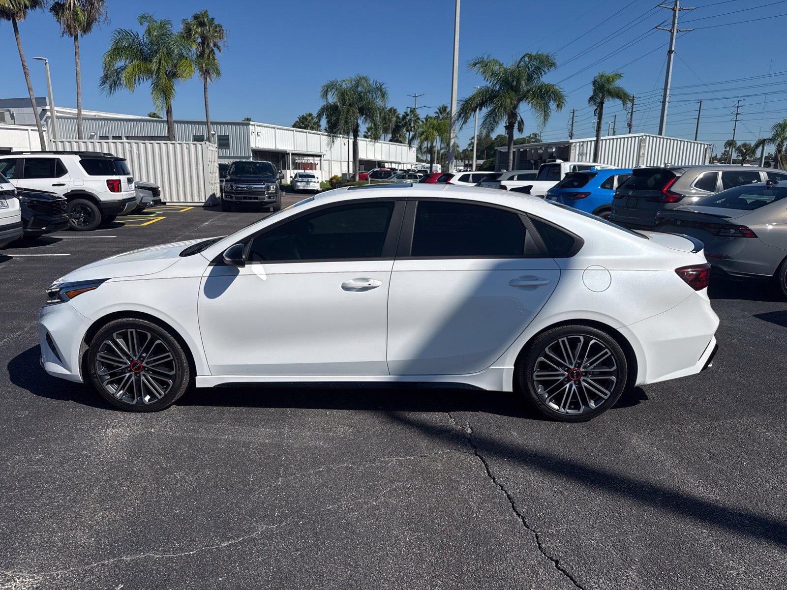Used 2023 Kia Forte GT w/ GT2 Package FWD image 4