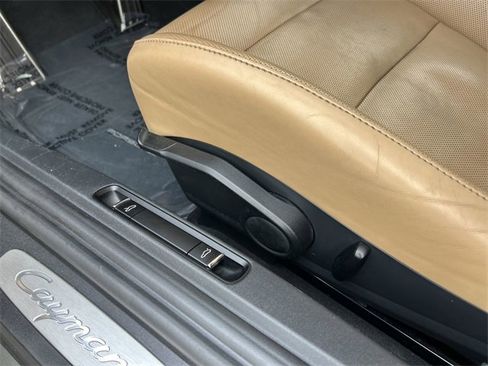 Used 2022 Porsche 718 Cayman S image 17