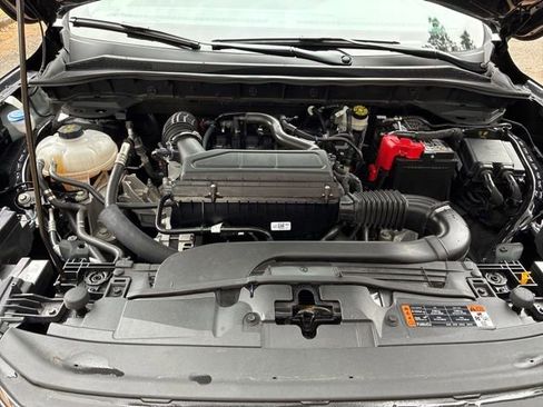 Used 2025 Ford Escape ST-Line image 19